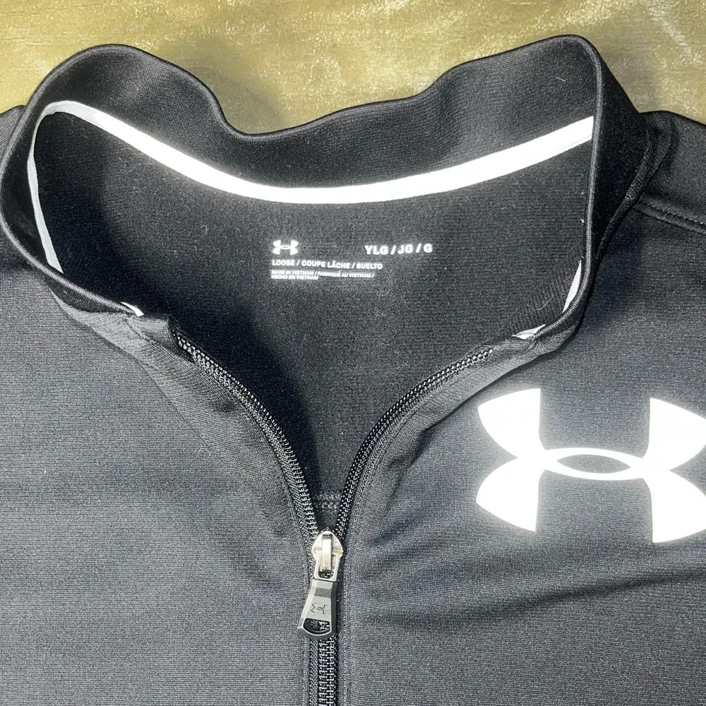 Under Armour Black White Full Zip Track Jacket EUC Boys Youth Large